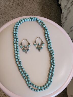 EUC, Turquoise Like Beaded Necklace and Hoop Earrings Set